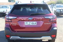 2024 Subaru
Outback AWD Touring