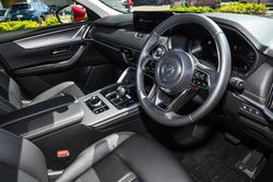 2025 Mazda
                CX-60 P50e Evolve