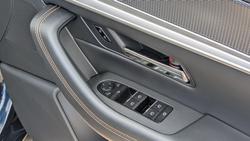 2024 Mazda
CX-80 G40e Azami
