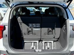 2026 Kia Carnival GT-Line