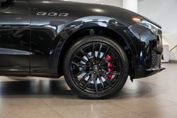 2022 Maserati Levante Modena