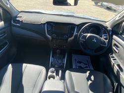 2015 MITSUBISHI Triton EXCEED