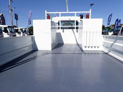 2015 MITSUBISHI FIGHTER 1024