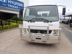 2015 MITSUBISHI FIGHTER 1024 WHITE