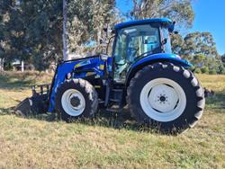 2012 New Holland T6020
