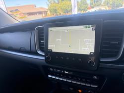 2025 Mazda
                BT-50 XTR