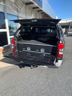 2021 Mitsubishi
Triton GLS