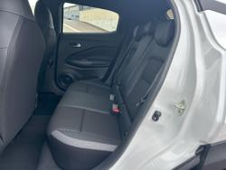 2024 Nissan
                JUKE ST-L