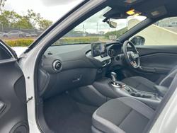 2024 Nissan
                JUKE ST-L