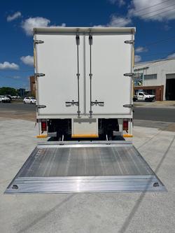 2023 Isuzu N Series NQR 87/80-190 White