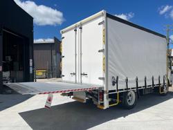 2023 Isuzu N Series NQR 87/80-190 White