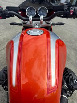 2025 BMW R 12 S R 12 Orange