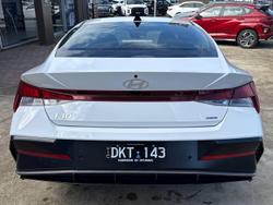 2024 Hyundai
i30 Hybrid