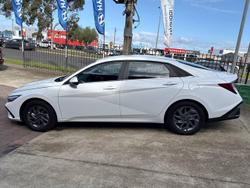 2024 Hyundai
i30 Hybrid