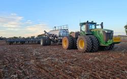 2023 John Deere 9R 540 Green