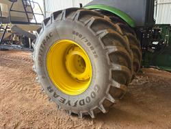 2023 John Deere 9R 540 Green