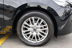 2024 Mazda
2 G15 Evolve