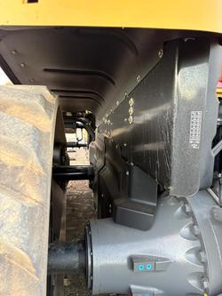 2018 Caterpillar 855E Yellow