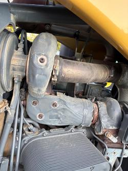 2018 Caterpillar 855E Yellow