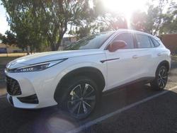 2024 MG
HS Excite