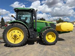 2019 John Deere 7210R Green