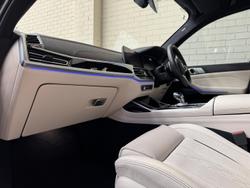 2019 BMW X7 xDrive30d G07 4X4 Constant Black