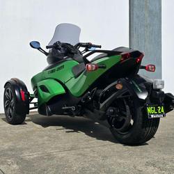 2013 Can-Am Spyder RSS SE5 Spyder RSS Green