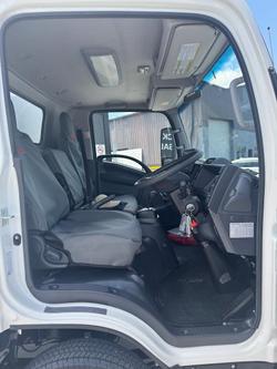 2024 Isuzu N Series NNR 45-150 White