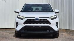 2022 Toyota
                RAV4 GX
