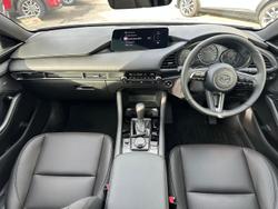 2024 Mazda
3 G25 Astina