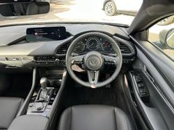 2024 Mazda
3 G25 Astina