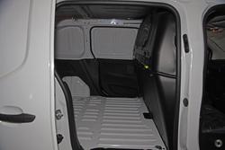 2025 Peugeot
Partner Pro
