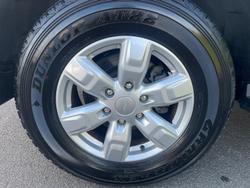 2022 Ford
Everest Ambiente