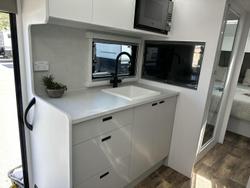 2025 Lotus Caravans Sprint Sp22cl 22'