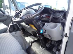 2013 HINO DUTRO 300 WHITE