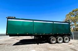 2014 Freightmaster Hardox Chassis Tipper Green