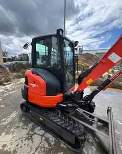 2022 Kubota Kx033-4