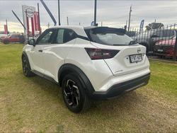 2024 Nissan F16 ST+