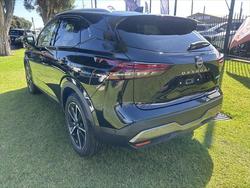 2024 Nissan J12 TI