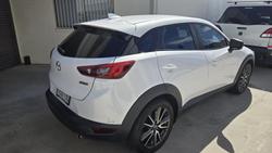 2016 Mazda
                CX-3 sTouring
