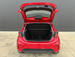 2025 MG
                MG3 Essence