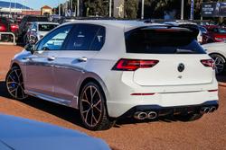 2024 Volkswagen
Golf R