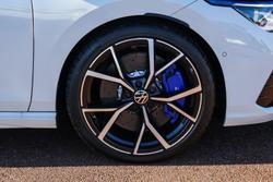 2024 Volkswagen
Golf R