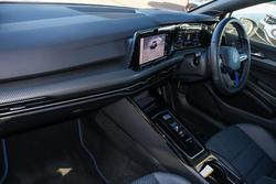 2024 Volkswagen
Golf R