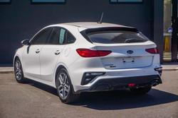 2021 Kia
Cerato Sport