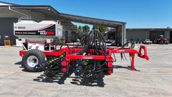 0 Serafin Ecosow 632 Single Disc Seeder New RED