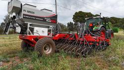 0 SERAFIN ECOSOW 632 SINGLE DISC SEEDER WITH PJ GREEN NEW RED