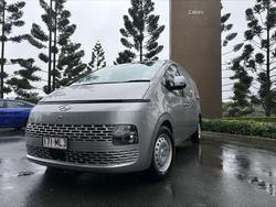 2023 Hyundai
STARIA LOAD