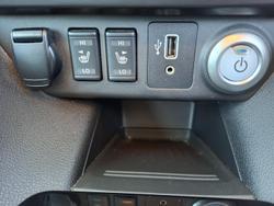 2021 Nissan
                LEAF 