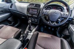 2019 Mitsubishi
ASX ES